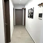 Seaside Escape Apartment *